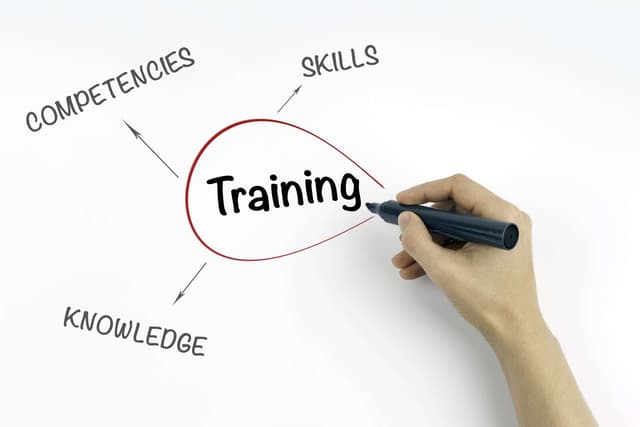 أخصائيين معتمدين